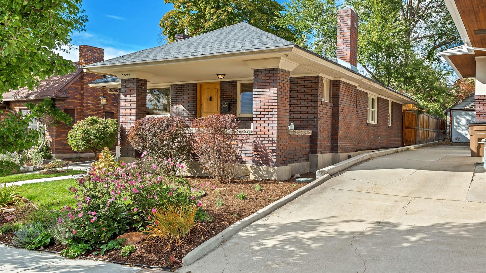 Harvard & Yale Home Works